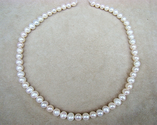 Collar de perla semi esférica blanca