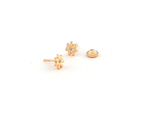 Pendientes de Oro750ml. y diamante. Flores