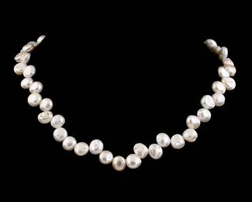 Collar de perla Keshi zig-zag blanca