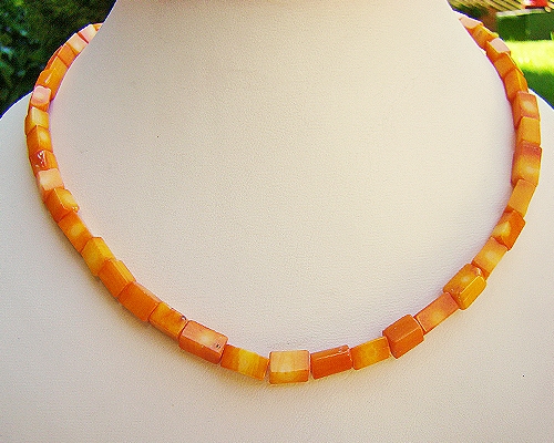 Collar de coral Bambú rectangular