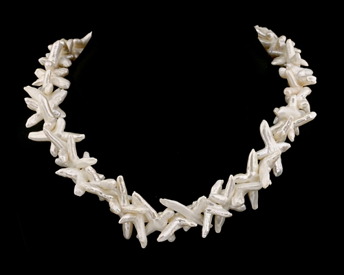 Collar de perla Biwa en espiga blanca
