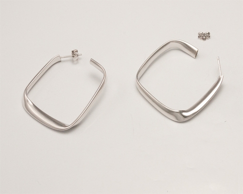 Pendientes en Plata 925ml. rodiada