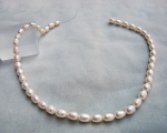 Collar de perla oval blanca