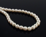 Collar de perla irregular blanca