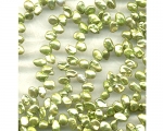 Collar de perlas Keshi zig-zag verde