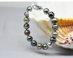 Pulsera de perla Tahití barroca en diferentes tonos naturales