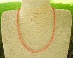 Collar de coral Bambú en bolita 4mm.