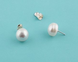 Pendientes de Perla AAA botón 13-14mm. Blanca en Plata 925ml.