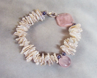 Pulsera de Cuarzo rosa español, Perlas cultivadas y Plata.